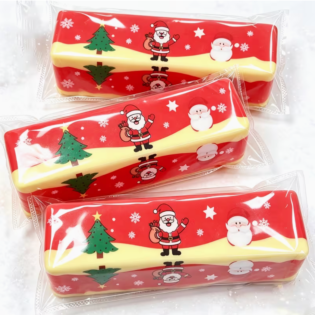 Holly Squeeze – Christmas Sensory Squishy Toy