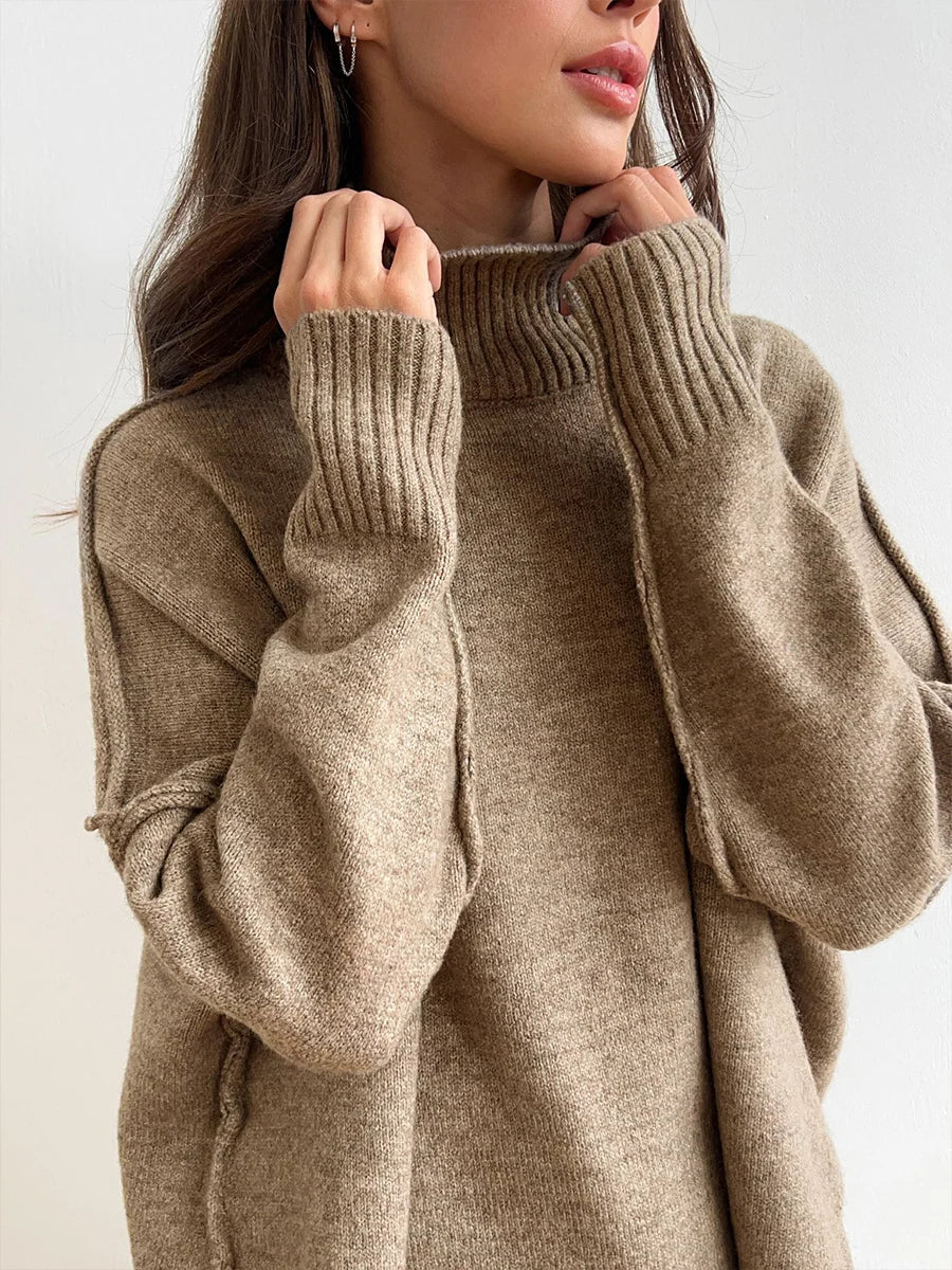 Sienna Collection | Women's Oversized Two-Piece Set with Wide Leg Pants and Turtleneck for Comfortable Style 2